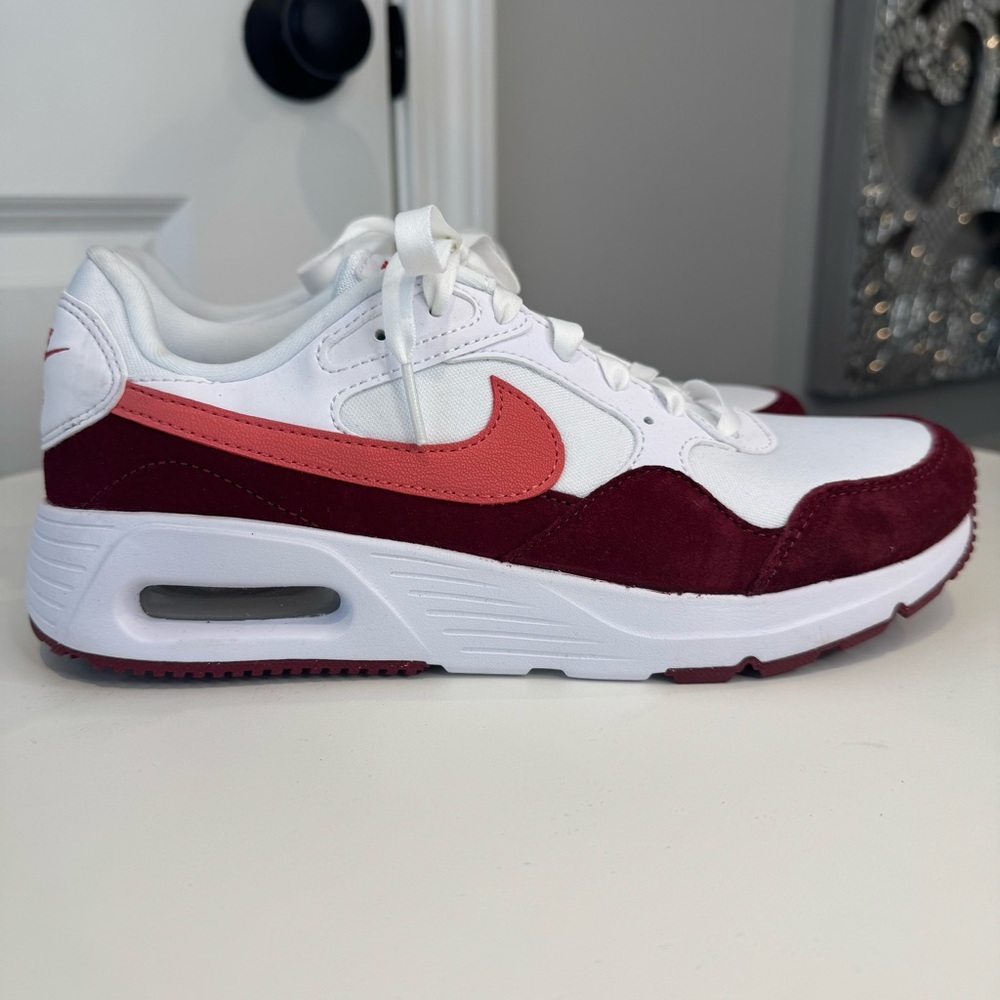 Nike Air Max Sneakers White Red Pink Suede Women’s Size 8.5